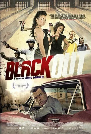 Провалы в памяти / Black Out (2012)